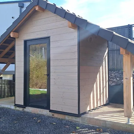 De La Pierre Plate * Ле-Тийо