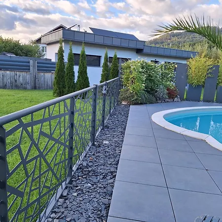 De La Pierre Plate * Ле-Тийо