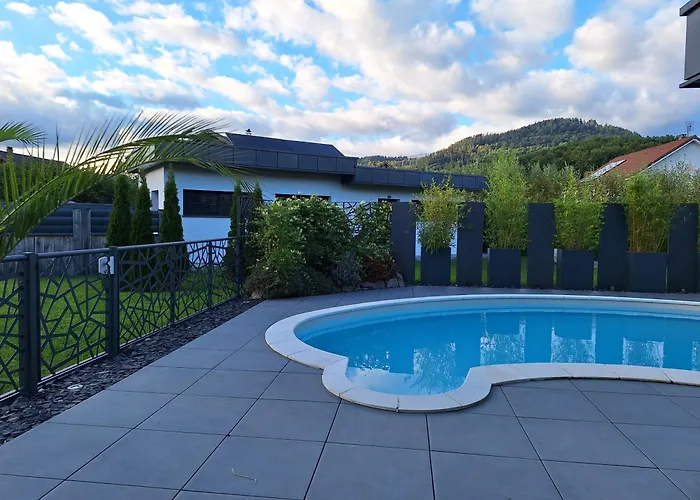 De La Pierre Plate * Ле-Тийо